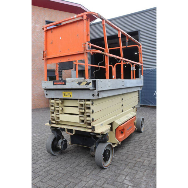 2011 JLG 3246 ES-48979620