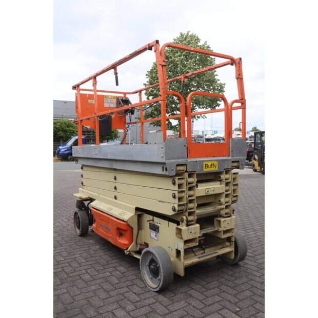 2011 JLG 3246 ES-48979621