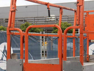 2011-jlg-3246-es-1484297-48979624