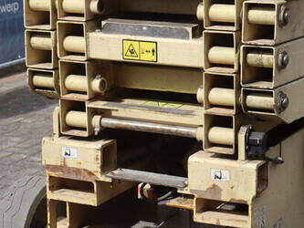 2011-jlg-3246-es-1484300-48979685