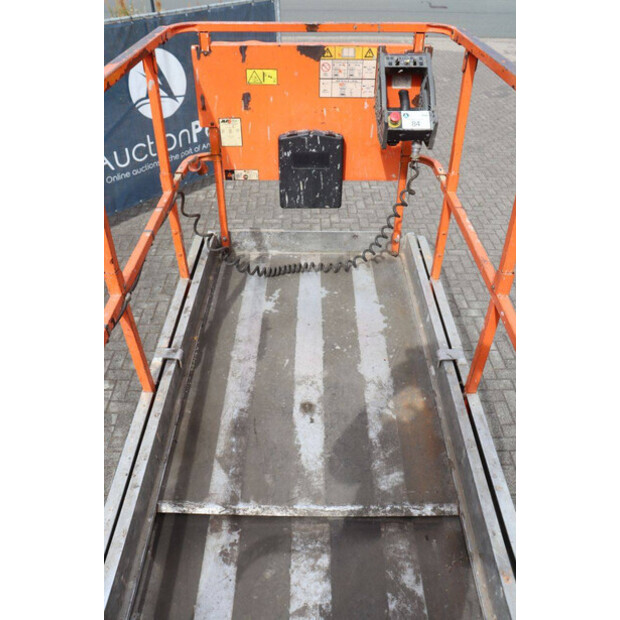 2011 JLG 3246 ES-48979693