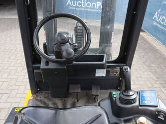 2007-om-carrelli-xe-15-3-48979843