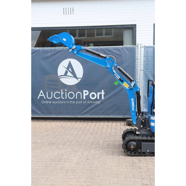 2025 Rippa R06-48979990