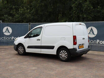 2009-peugeot-partner-1484320-48980210