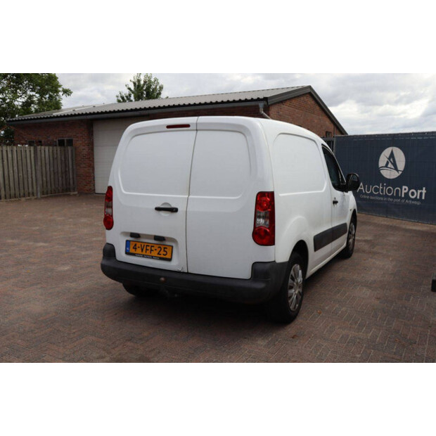 2009 Peugeot PARTNER-48980213