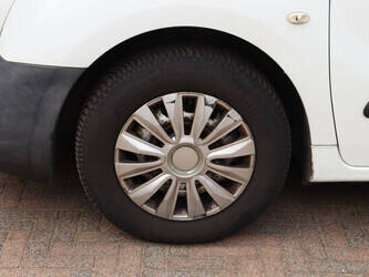 2009-peugeot-partner-1484320-48980220