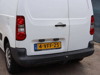 2009-peugeot-partner-1484320-48980222