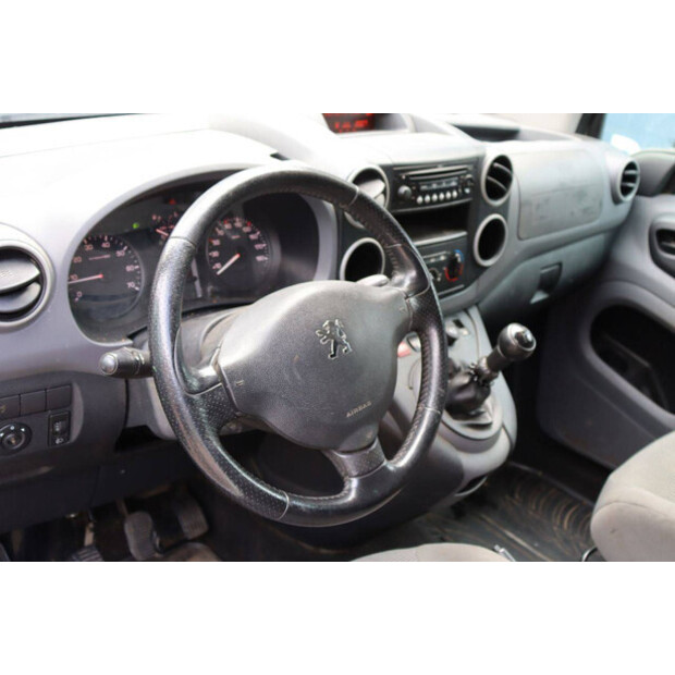 2009 Peugeot PARTNER-48980227