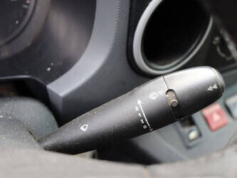 2009-peugeot-partner-1484320-48980231