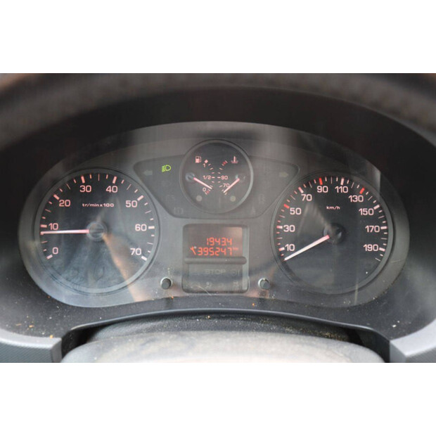 2009 Peugeot PARTNER-48980233