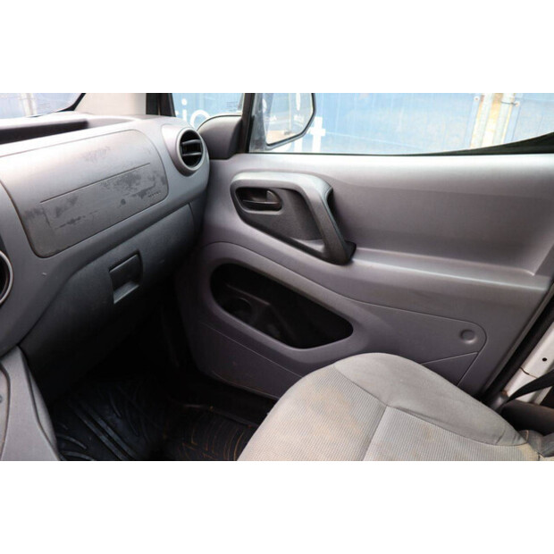 2009 Peugeot PARTNER-48980237