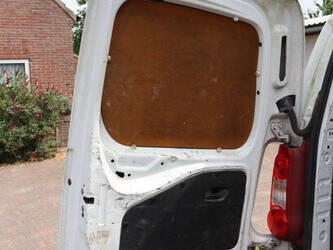 2009-peugeot-partner-1484320-48980238