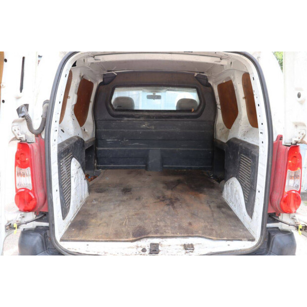 2009 Peugeot PARTNER-48980240