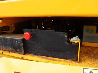 haulotte-compact-8-1484321-48980261