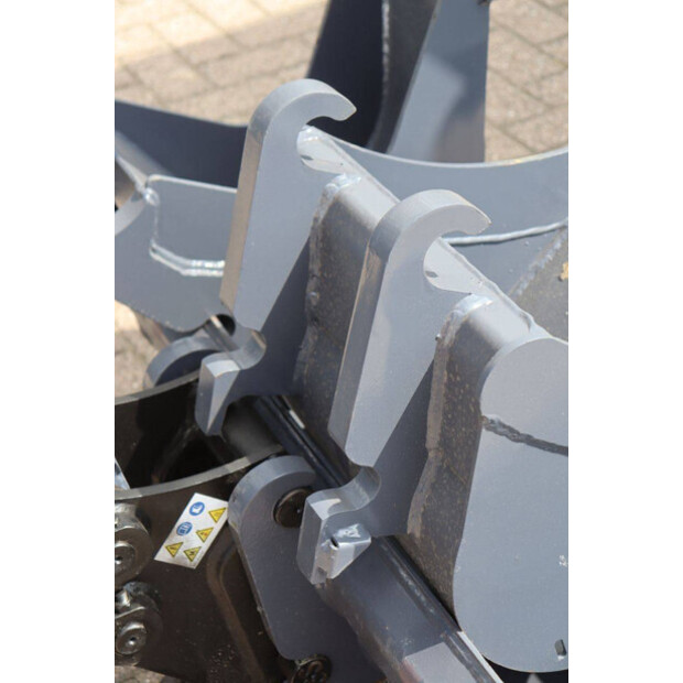 2020 Eurotrac SQ18A/HE18CP-48980444
