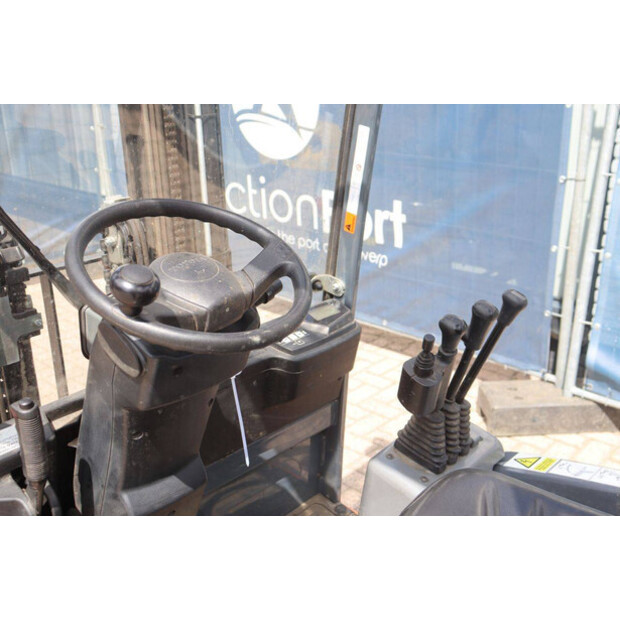 2017 Toyota 7FBEST13-48980529
