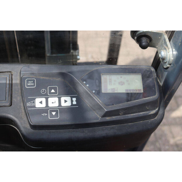 2017 Toyota 7FBEST13-48980533