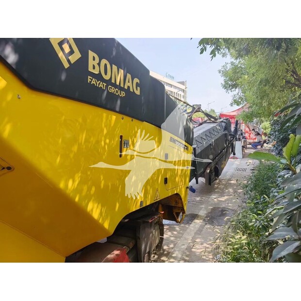 2017 BOMAG BM1000/35-48981753