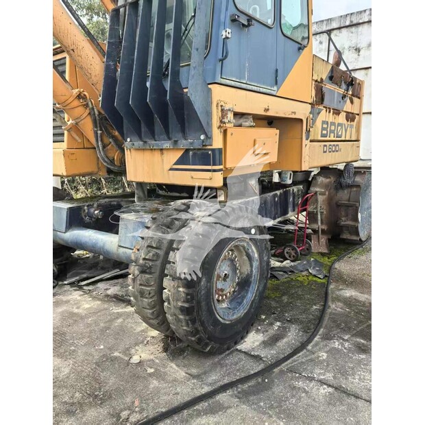 2004 Broyt D600W-48982138