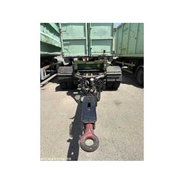 2011 Castera-48983020