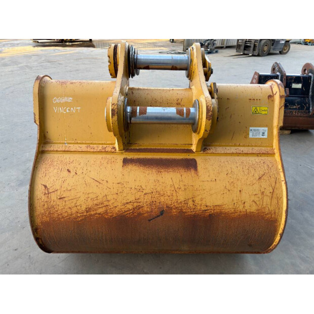 2023 Caterpillar 326F-48983344