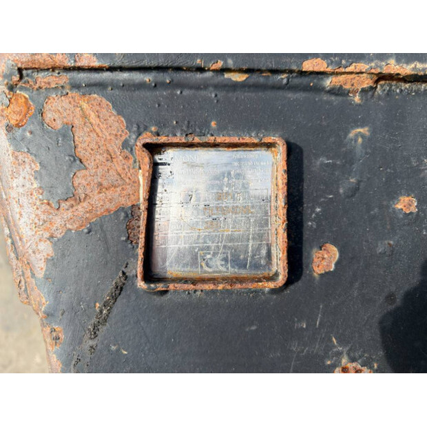 2015 Engcon S70-48983431