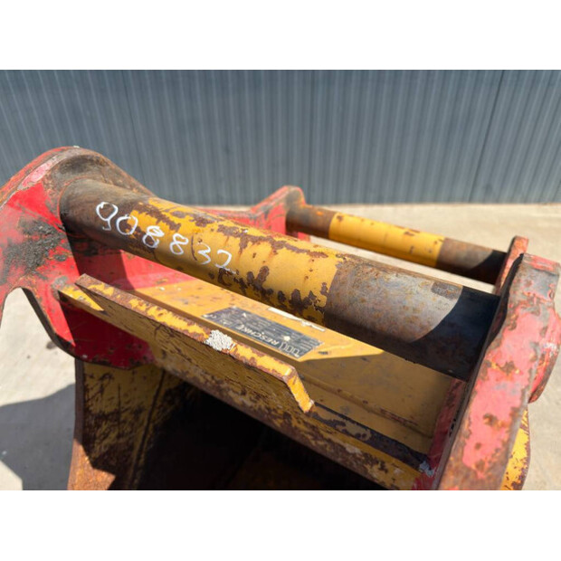 2020 OilQuick OQ65-48983467