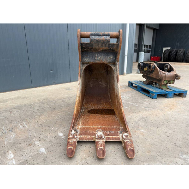 2022 OilQuick OQ65-48983472