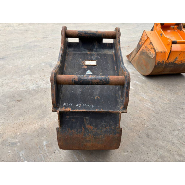 2022 OilQuick OQ65-48983475