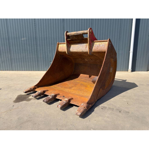 2017 OilQuick OQ70/55-48983494