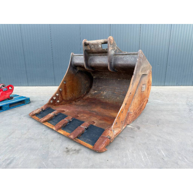 2019 OilQuick OQ80-48983495
