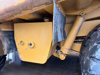 2005-caterpillar-775e-1484453-48983580