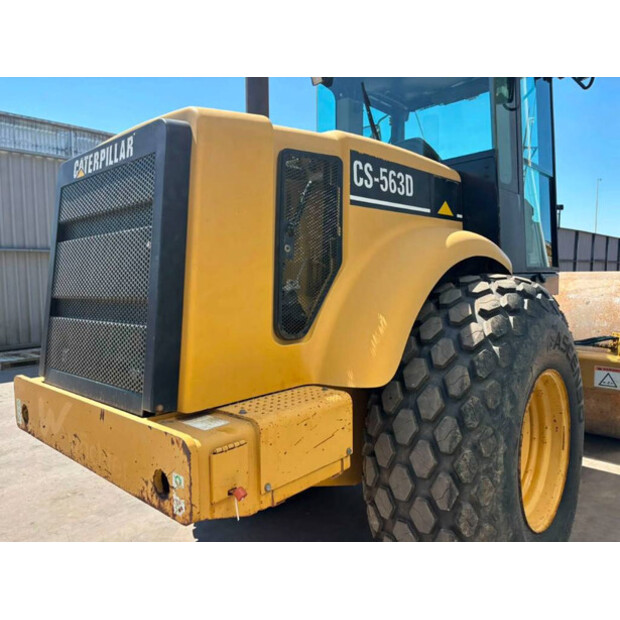2002 Caterpillar CS563D-48983771