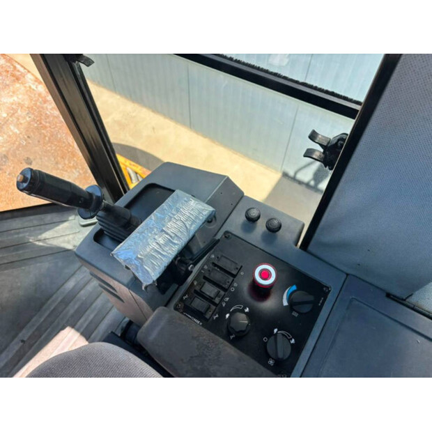 2002 Caterpillar CS563D-48983785