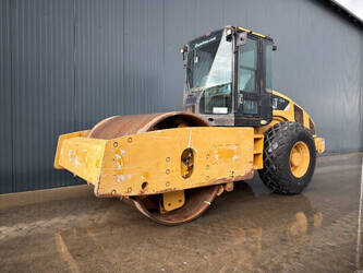 Image for COMPACTORS 2010 Caterpillar CS74