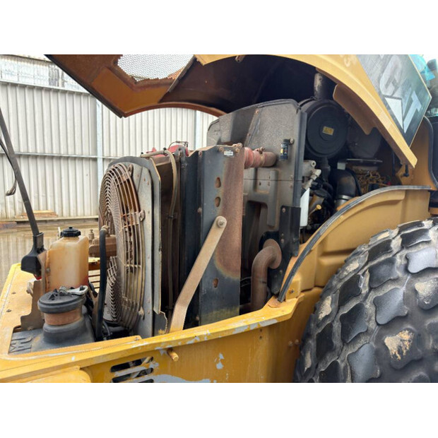 2010 Caterpillar CS74-48983815
