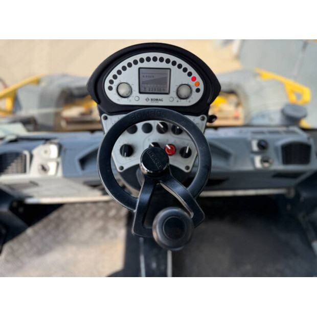 2019 BOMAG BW161ADO-5-48984209