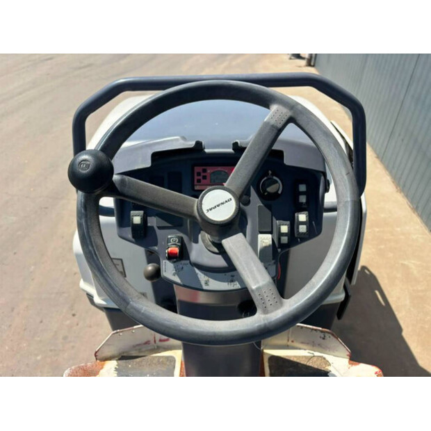 2018 DYNAPAC CC1300-48984397