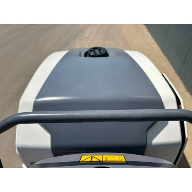 2018 DYNAPAC CC1300-48984399