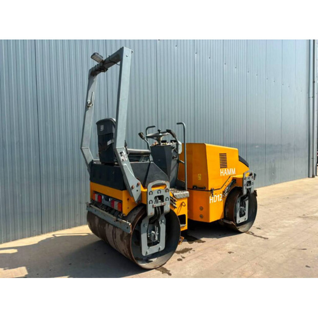 2005 هام HD12-48984561