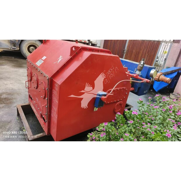 2010 SPM OIL & GAS TWS2250-48985366