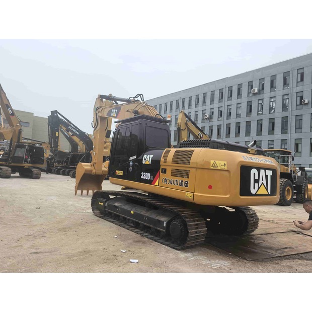 2025 Caterpillar 330D-48986192