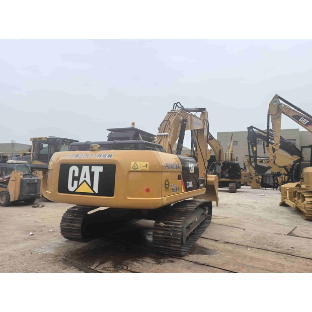 2025 Caterpillar 330D-48986194