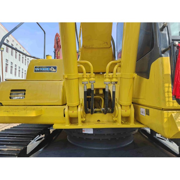 2024 Komatsu PC220-7-48986349