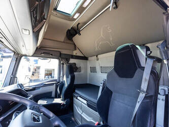 2022-man-tgx-18-510-1483251-48986884