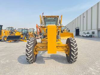 2018-caterpillar-140k-1465146-48987241