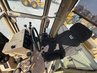 2018-caterpillar-140k-1465146-48987250