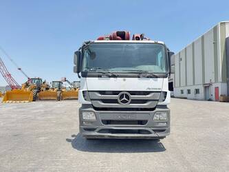 2018-mercedes-benz-actros-4144-1484551-48987253