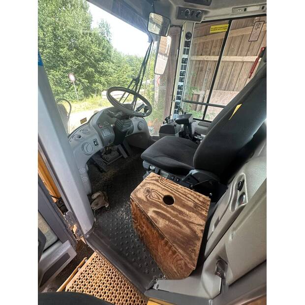 2008 Volvo L120F-48987290