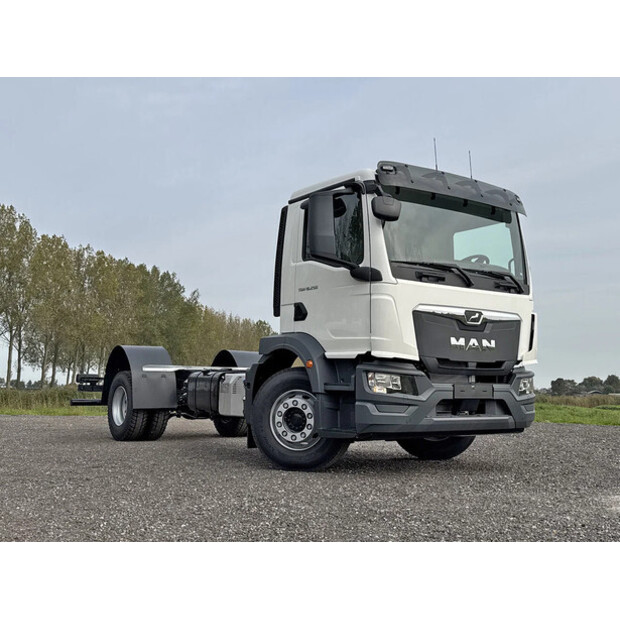 2025 MAN TGM 18.250 BB-48987574